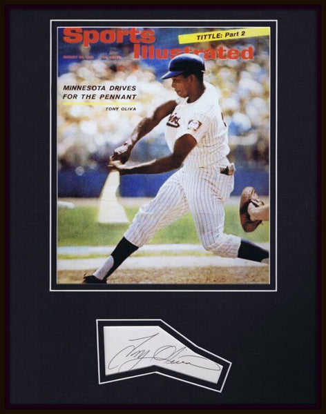 Tony Oliva Signed Framed 11x14 Photo Display JSA Twins