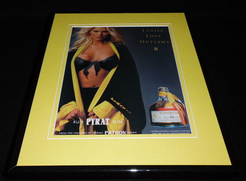 Victoria Silvstedt 2006 Pyrat Rum Framed 11x14 ORIGINAL Advertisement