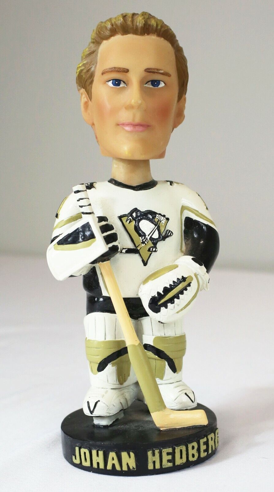 VINTAGE 2003 Johan Hedberg Pittsburgh Penguins Bobblehead SGA Action Figure