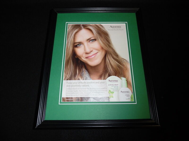 Jennifer Aniston 2015 Aveeno Scrub Framed 11x14 ORIGINAL Advertisement 