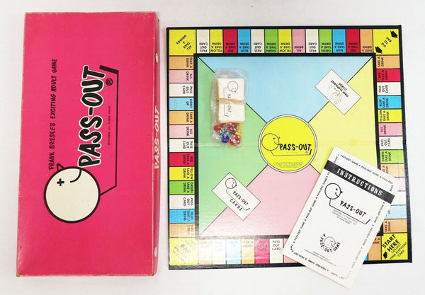 VINTAGE COMPLETE 1971 Frank Bresee Pass Out Drinking Board Game