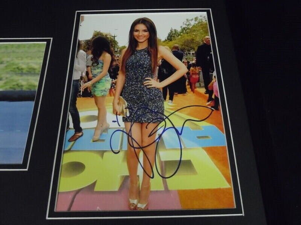 Victoria Justice Signed Framed 16x20 Photo Set Victorious Eye Candy Zoey 101