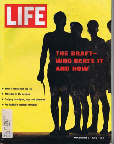 ORIGINAL Vintage Life Magazine December 9 1966 Beating the Draft