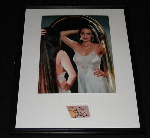 Crystal Gayle Signed Framed 16x20 Photo Poster Display H