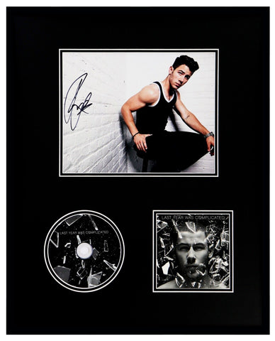 Nick Jonas Signed Framed 16x20 Last Year Was Complicated CD & Photo Display AW