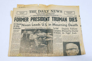 ORIGINAL Vintage Dec 26 1972 Death of Harry Truman PA Daily News Newspaper