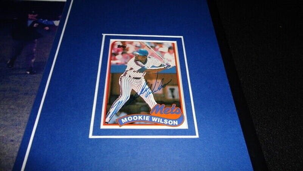 Mookie Wilson Signed Framed 11x17 Photo Display 1986 World Series Buckner Play