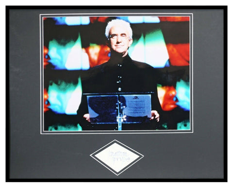 Jonathan Pryce Signed Framed 16x20 Photo Display JSA James Bond 