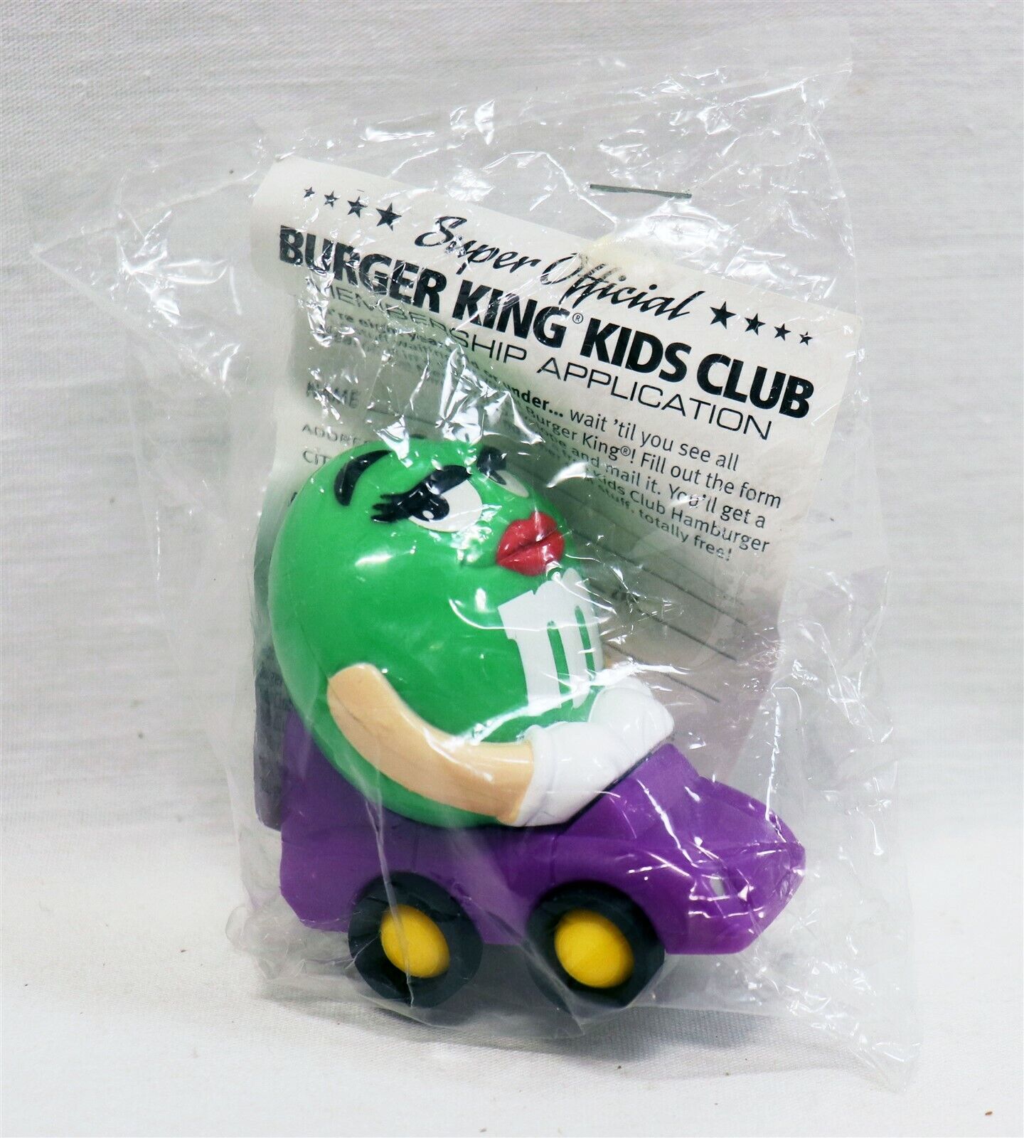 VINTAGE SEALED 1997 Burger King Green M&M Figure