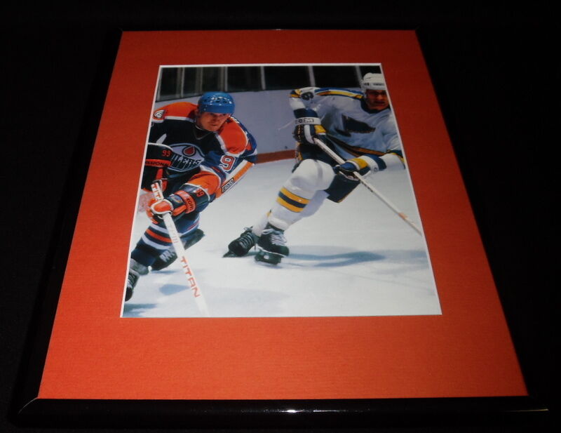 Wayne Gretzky Framed 11x14 Photo Display Edmonton Oilers vs Blues