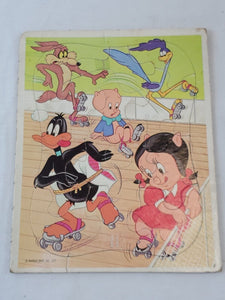 VINTAGE 1977 Whitman Looney Tunes Frame Tray Puzzle Road Runner Daffy Wile E