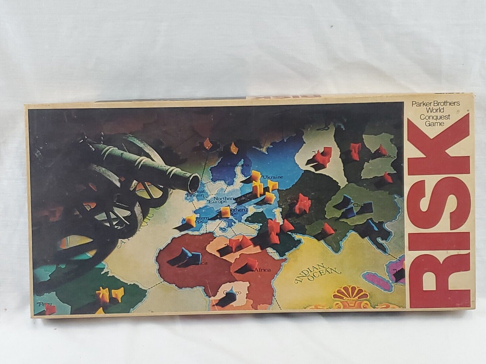 VINTAGE Parker Brothers Risk Board Game