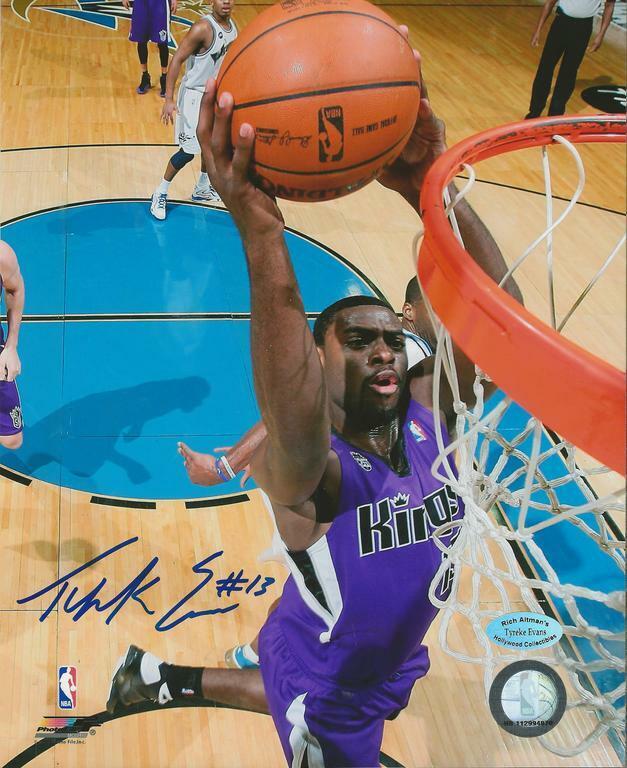 Tyreke Evans Signed 8x10 Photo Kings Evans Hologram