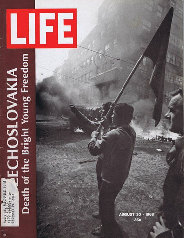 ORIGINAL Vintage Life Magazine August 30 1968 Czechoslovakia