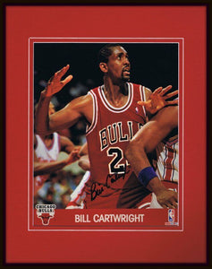 Bill Cartwright Signed Framed 11x14 Photo Display Chicago Bulls