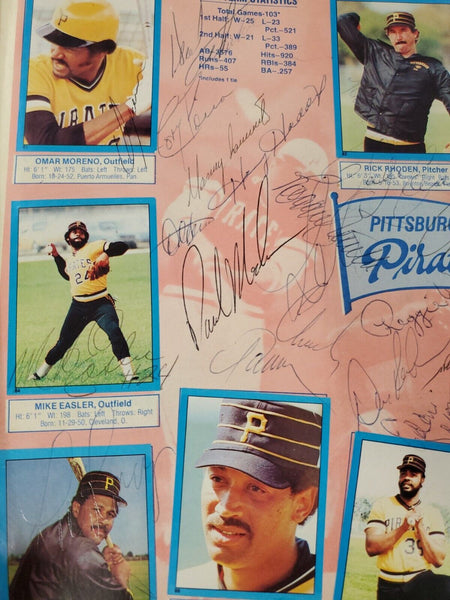 Pittsburgh Pirates Team Signed 1982 Topps Sticker Book w/ Willie Stargell Tanner