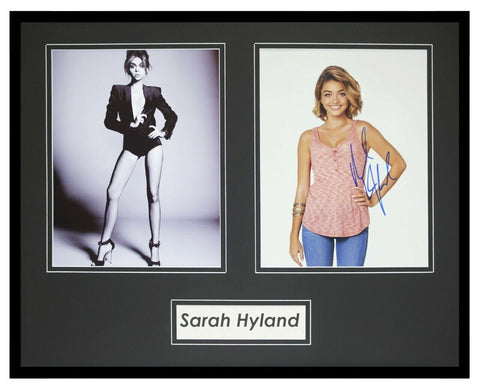 Sarah Hyland Signed Framed 16x20 Photo Set Modern Family