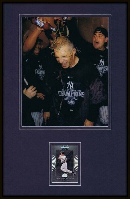 Joe Girardi Signed Framed 11x17 Photo Display Yankees Beer Bath