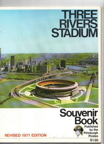 VINTAGE 1971 Pittsburgh Pirates Three Rivers Stadium Souvenir Book