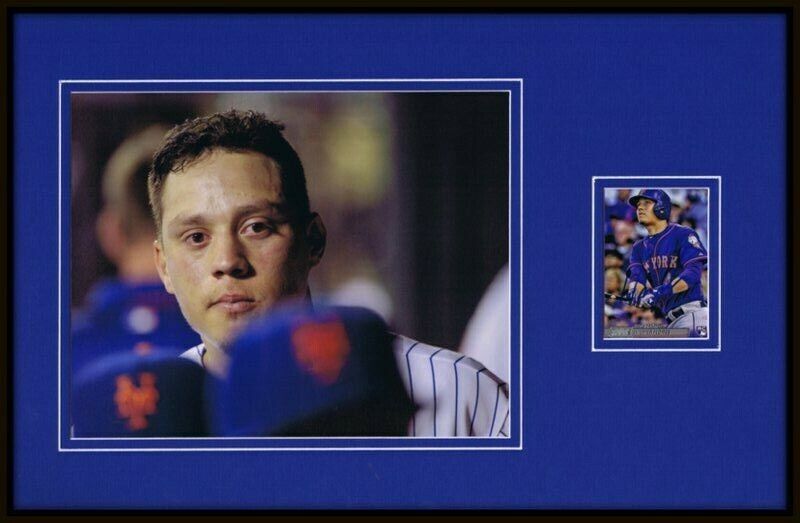 Wilmer Flores Signed Framed 11x17 Photo Display Mets