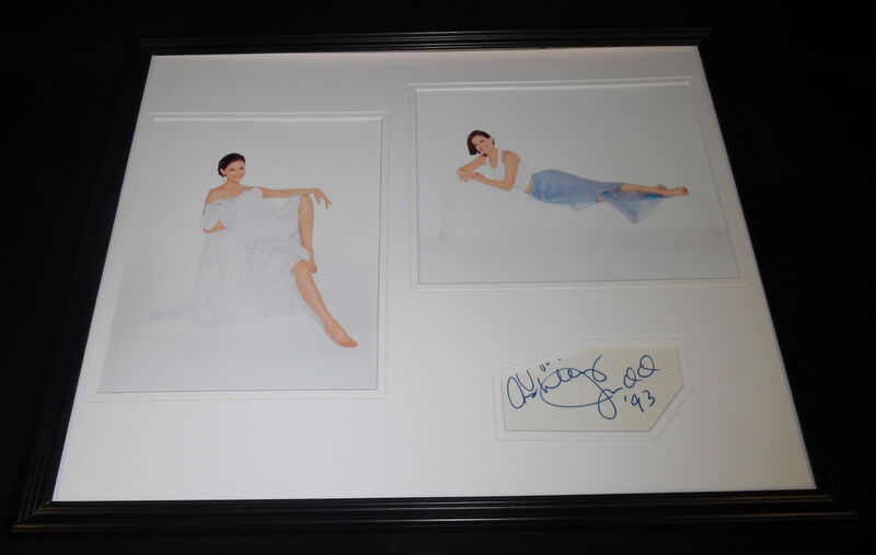 Ashley Judd Signed Framed 16x20 Photo Set B