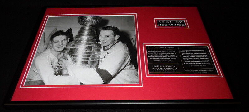 1951-52 Detroit Red Wings Team Framed 12x18 Photo Display Sawchuk / Abel