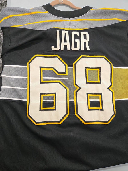 VINTAGE Starter Jaromir Jagr Penguins Gradient Jersey 48-R w/ Fight Strap