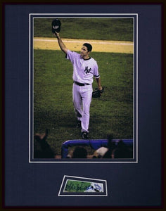 Mike Mussina Signed Framed 11x14 Photo Display Yankees