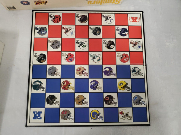 VINTAGE 1993 Pittsburgh Steelers Dallas Cowboys Checkers Set