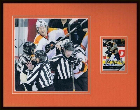 Scott Hartnell Signed Framed 11x14 Photo Display Flyers