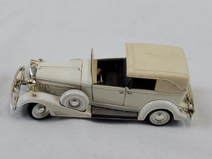 Signature Models 1933 Cadillac Town Car Convertible 1/32 Diecast