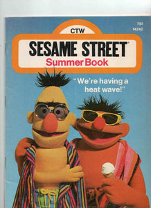 VINTAGE 1970s Sesame Street Magazine Summer Book Bert Ernie