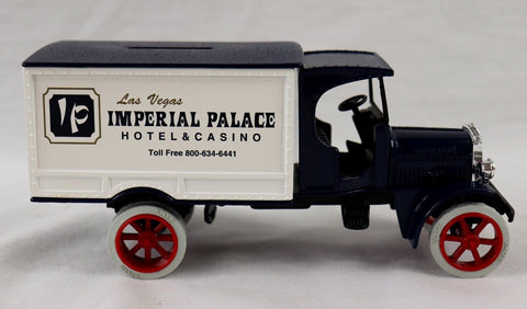 VINTAGE in BOX Las Vegas Imperial Palace Hotel 1925 Kenworth Truck Bank Diecast