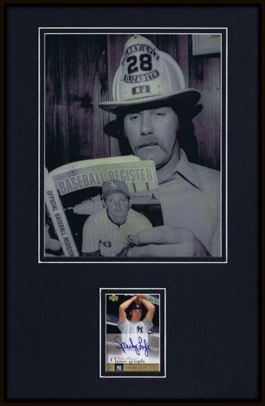 Sparky Lyle Signed Framed 11x17 Photo Display UDA Yankees