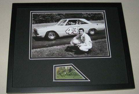 Richard Petty Signed Framed 11x14 Photo Display