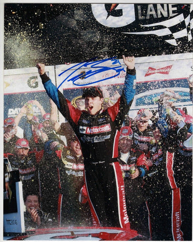 Trevor Bayne Signed 8x10 Photo