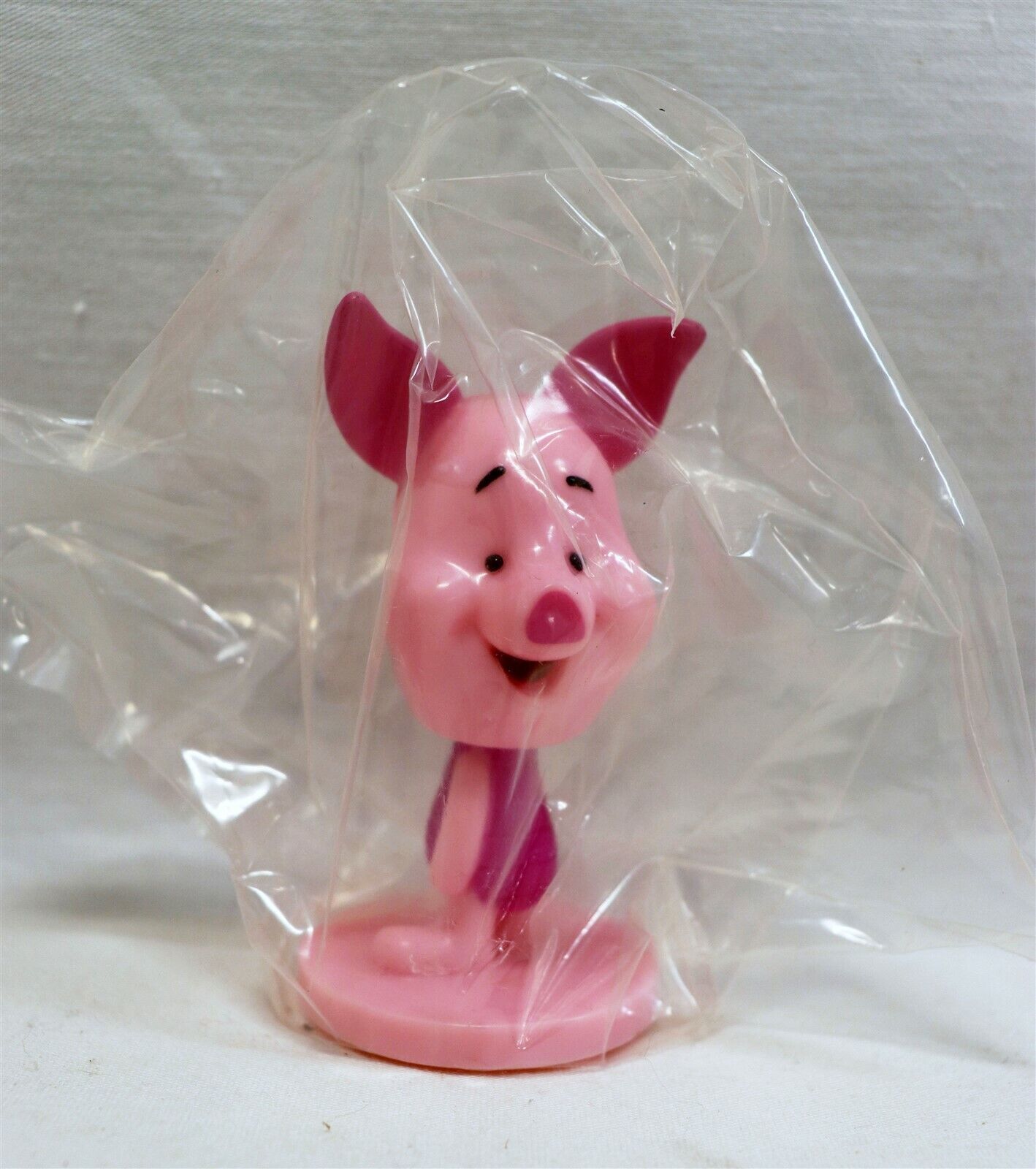 VINTAGE SEALED 2003 Kellogg's Winnie the Pooh Piglet Bobblehead Figure