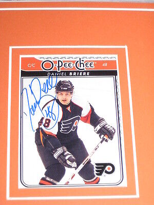 Daniel Briere Signed Framed 11x17 Photo Display Flyers 2012 Playoffs