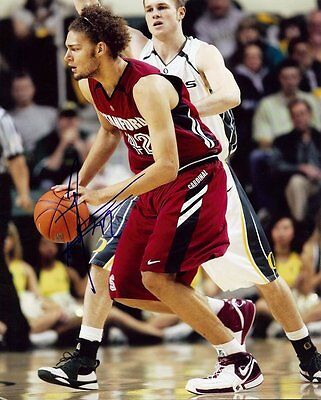 Robin Lopez Stanford Signed 8x10 Photo