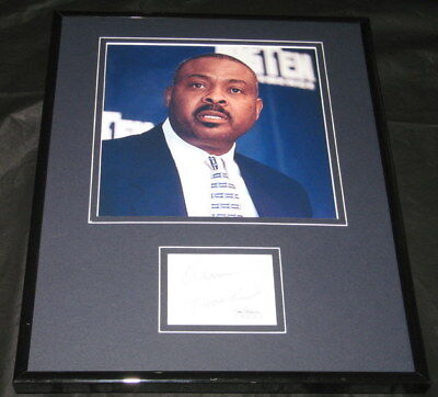 Clem Haskins Signed Framed 11x14 Photo Display JSA Minnesota