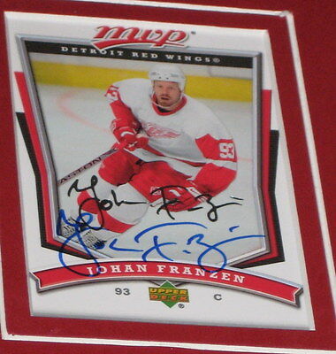 Johan Franzen Signed Framed 11x17 Photo Display Red Wings