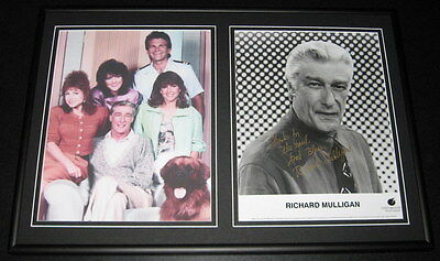 Richard Mulligan Empty Nest Signed Framed 12x18 Photo Set