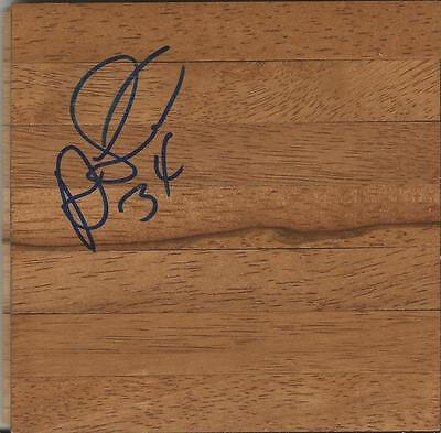 DeShawn Sims Signed 6x6 Floorboard Michigan Celtics